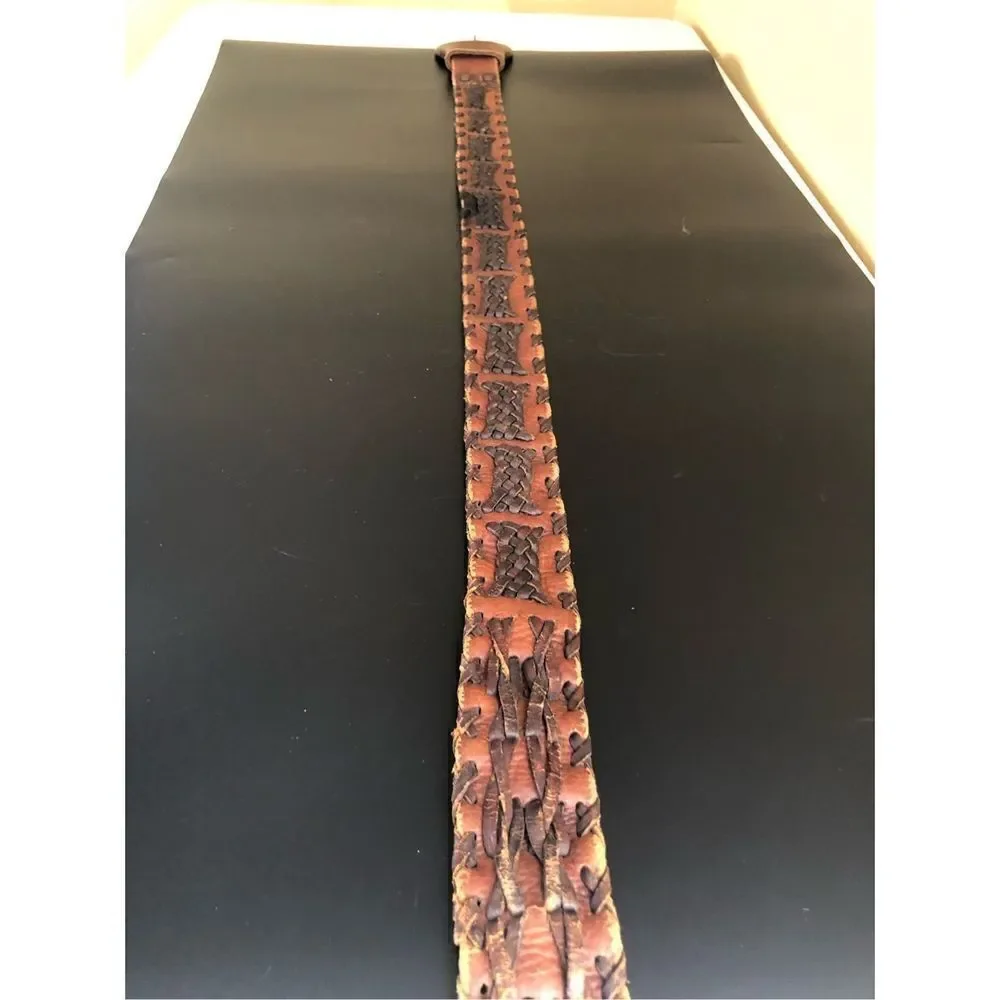 Handmade western Size M Leather Woven Belt Wood Buckle Made in Mexico